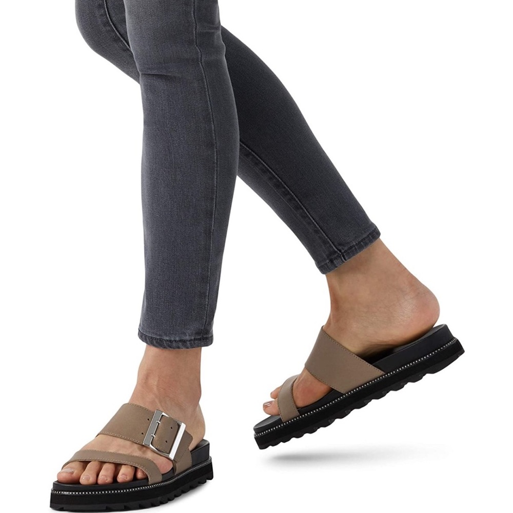 SOREL Roaming Leather Slide Sandal size: 9.5
